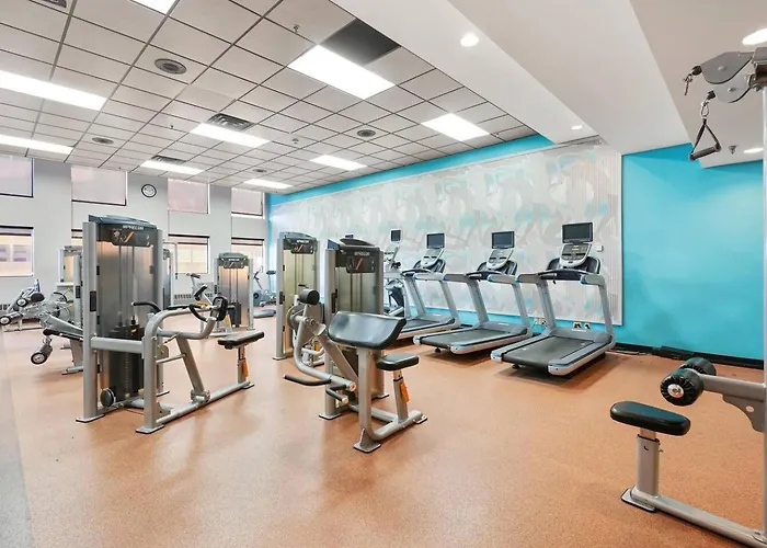 Amenity Rich Spacious King Apartment