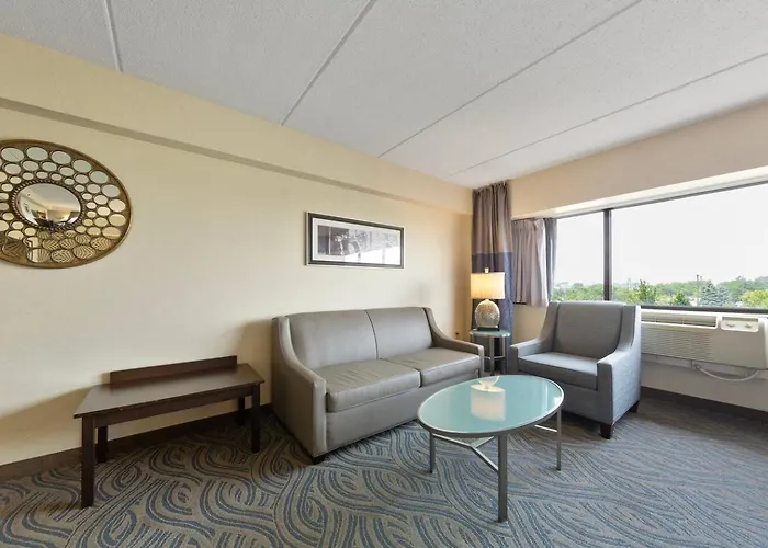 Amenity Rich Spacious King * Bloomington