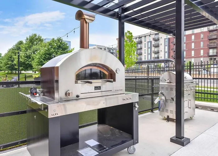 Apartment Amenity Rich Spacious King *