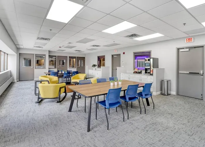 Apartment Amenity Rich Spacious King *